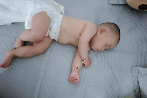 梅州孕妇肚脐周围发青